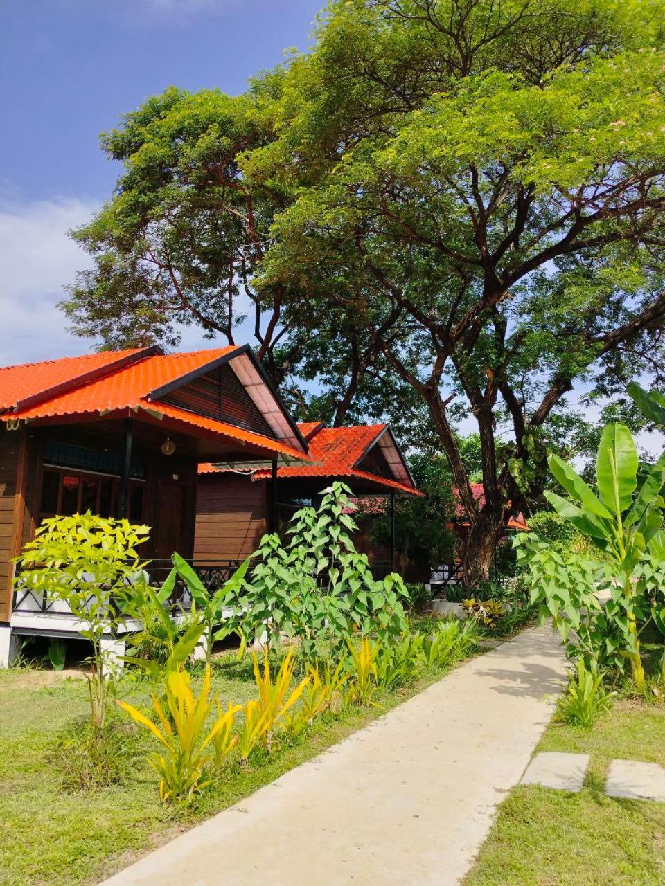 Densy Angkor Bungalow Сіємреап Екстер'єр фото